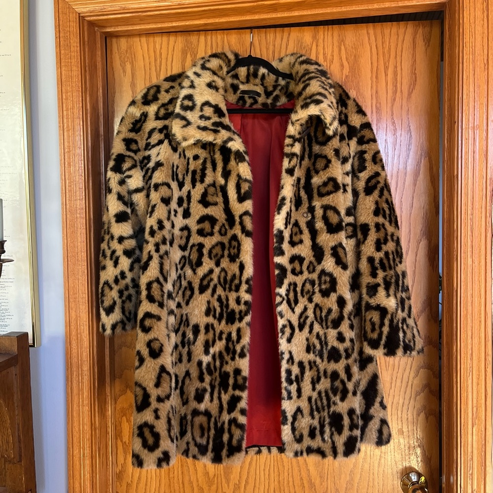 Vintage faux fur leopard print coat with red satin lining